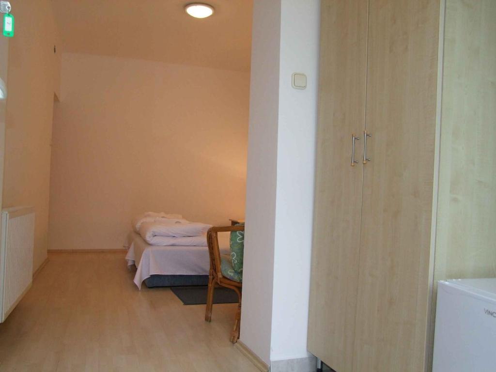 זמראדי Hotel Platan חדר תמונה